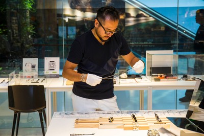 木村水原最愛(ài)銀飾品牌IVXLCDM落戶上海，YOHO!Boy獨(dú)家對(duì)談主理人上島徹也